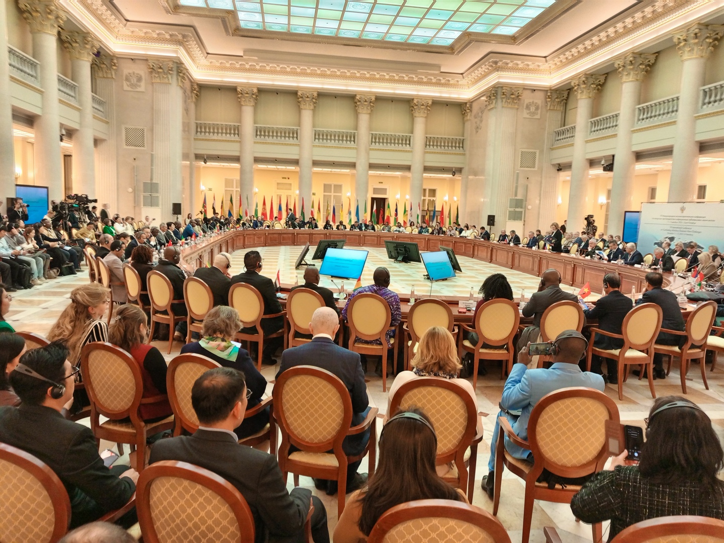 VI Международная конференция по вопросам противодействия инфекционным заболеваниям начала свою работу